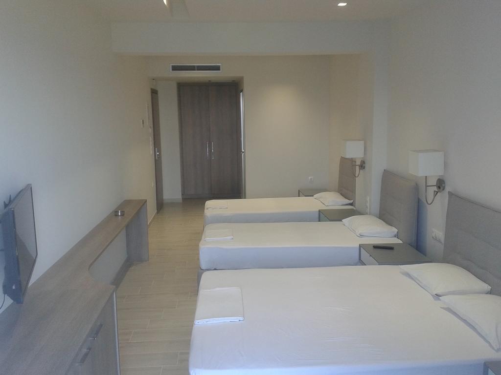Hotel Kakanakos ลูตรา โอรายาส เอเลนิส ห้อง รูปภาพ