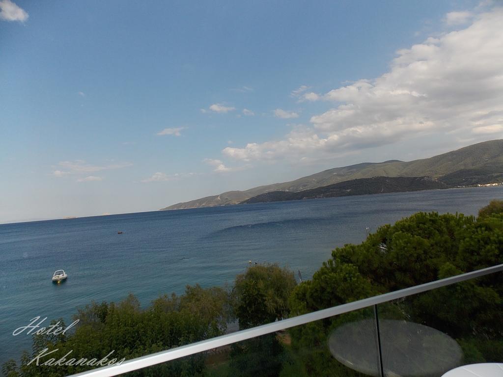 Hotel Kakanakos ลูตรา โอรายาส เอเลนิส ภายนอก รูปภาพ