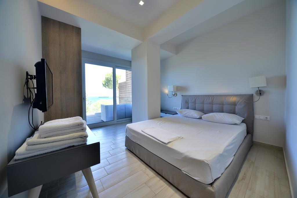Hotel Kakanakos ลูตรา โอรายาส เอเลนิส ภายนอก รูปภาพ